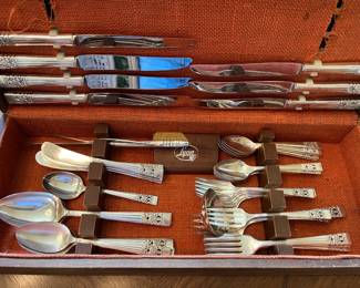 Silverplate Flatware Set