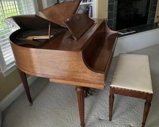 Baby Grand Piano (Recently Professionally Tuned)