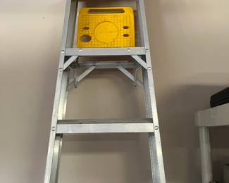 Step Ladder