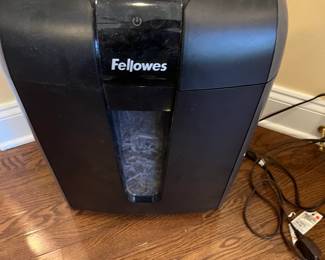 Fellowes Paper Shredder