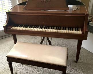 Baby Grand Piano (Recently Professionally Tuned)