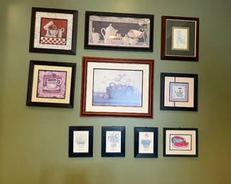Wall Decor in Breakfast Room