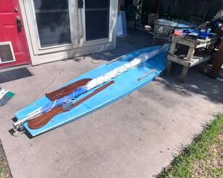 GREAT VINTAGE SAILBOAT / SAILBOARD