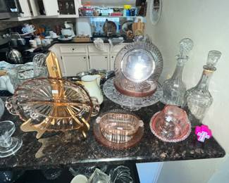 PINK GLASSWARE