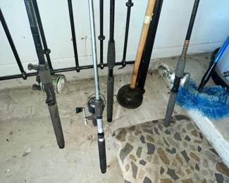 NICE RODS & REELS