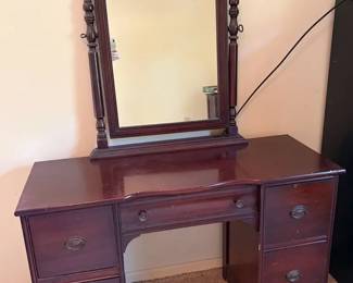 Vintage Mahogany Vanity Dressing Table with Tilting Mirror Dovetail Drawers