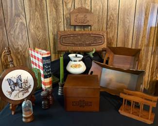 Vintage Wood Kitchen Home Dcor Lot Butterfly Trivet, Recipe Box Wall Organizer