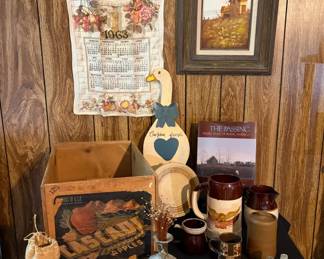 Vintage Rural Americana Country Collectible