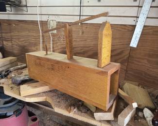 Oak rabbit box