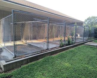 6 ft tall dog kennels - 6 available