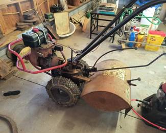 Troy-Bilt tiller 