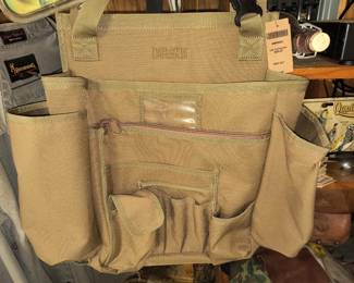 Deluth bucket bag