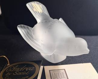 Vintage Laloue Crystal Dove Figurine