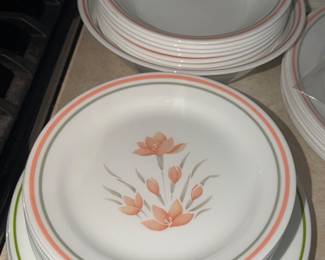 Vintage Corelle By Corning Peach Floral Set