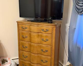 vintage French Provincial triple dresser manufactured by the Morganton Furniture Company (circa 1950s–1960s).