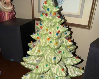 Vintage Atlantic Mold Ceramic Christmas Tree 17" Green Lighted MCM