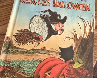 OLD WITCH RESCUES HALLOWEEN! By Wende Devlin - Hardcover *Excellent Condition*