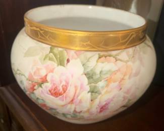 Gorgeous Limoges Porcelain Jardiniere Hand Painted Large D&C Elite France