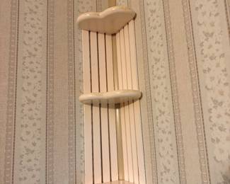 Heart Corner Shelf