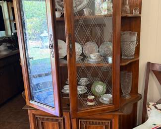Fantastic China Hutch