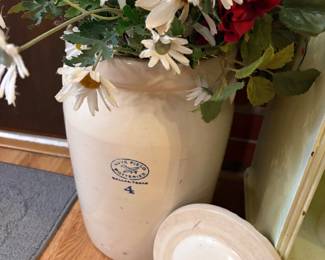 Rare 4 gallon Love Field Potteries of Dallas Texas Butter Churn