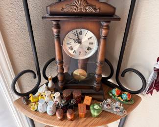 Mantle Clock