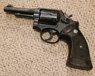 SMITH & WESSON 10 Dash 5 .38 Special Revolver