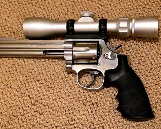 Smith & Wesson 686-4 357 Magnum "6 Barrel/Ss/Revolver/Leopold Bush Rings/Bushnell 2-6 Scope