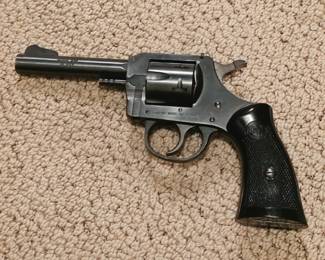 H&R 732 32 Long Revolver