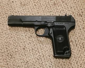 Makarov TT33-C 325 1952