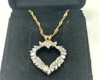Affinity R Diamond Fancy Heart Pendant w 18 Chain,14K Gold