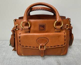  07 Dooney  Bourke Florentine Medium Pocket Satchel, NWT