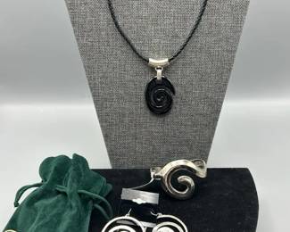 RLM Robert Lee Morris Sterling SilverLeather Necklace and Sterling Silver Bracelet  Earrings