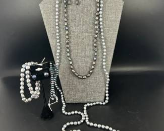 2 Honora Cultured Freshwater Pearl Necklaces, 2 Bracelets and 3 pairs of Earrings