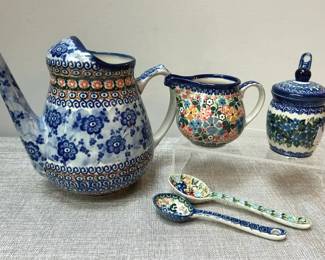 Polish Pottery Unikat Boleslawiec Large TeapotPitcher, Small Creamer, Jam Jar, and 2 Spoons, Signed