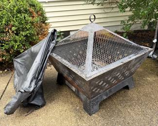 Steel lattice wood-burning fire pit with cover