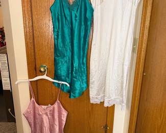 Vintage Nightgowns 