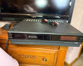  RCA Home Theatre Series 4-Head VCR