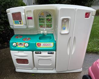 Vintage Step2 plastic play kitchen