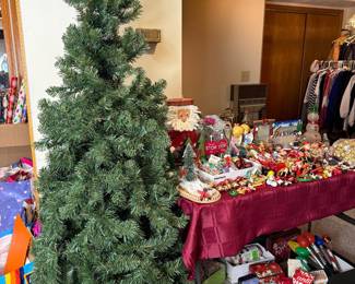 Tons of Christmas Decorations and Holiday Decorations 