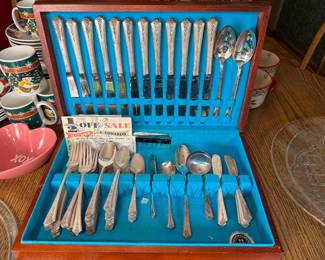Silver plater silverware set