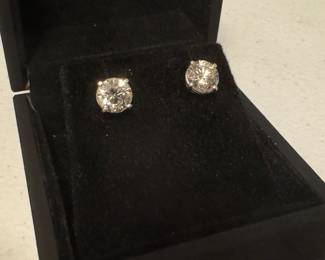 2 Carat Diamond Earrings