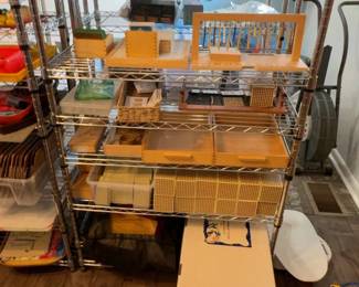 LE017 Wire shelf with wooden Montessori materials and manipulatives