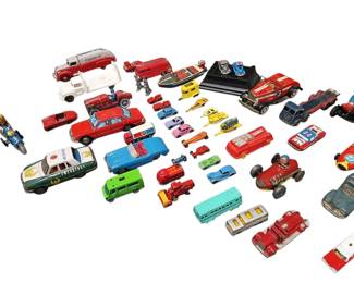 Tin and metal vintage toys