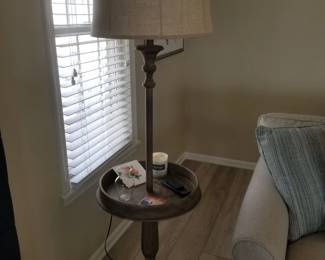Lamp/table combination