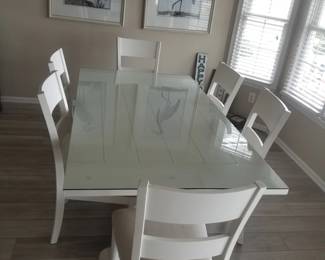 Dining set seats 6