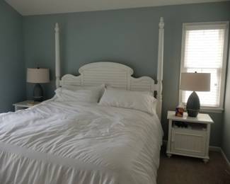 King bedroom suite: king bed; nightstands; table lamps; 5-drawer dresser
