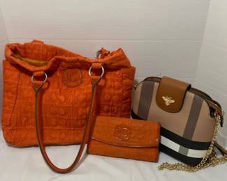 Liz Claiborne  Bee Bag