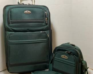 Travel Ricardo