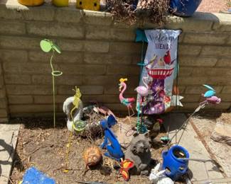 Birds, Pots,  Bears Oh My
